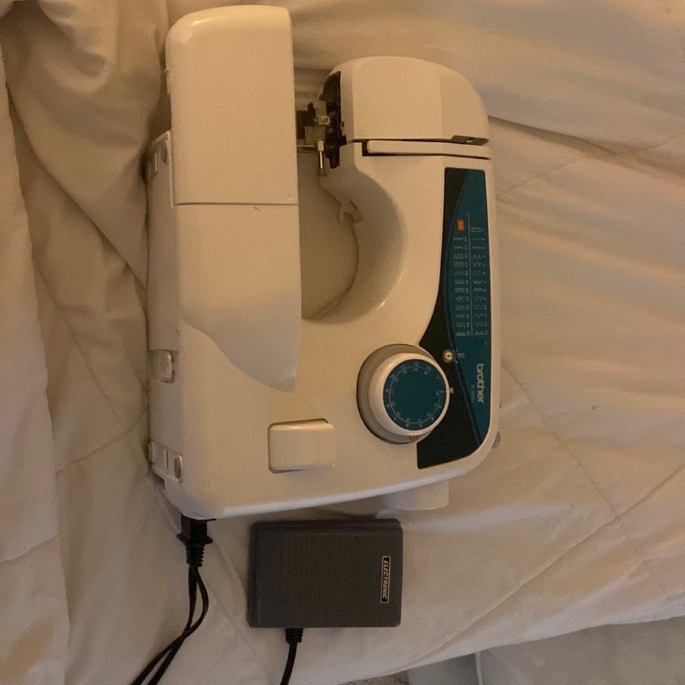 Brother XL-2600i Sewing Machine